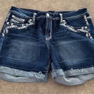 Women’s Grace in LA Dark Blue Jean easy fit Denim Shorts size 31